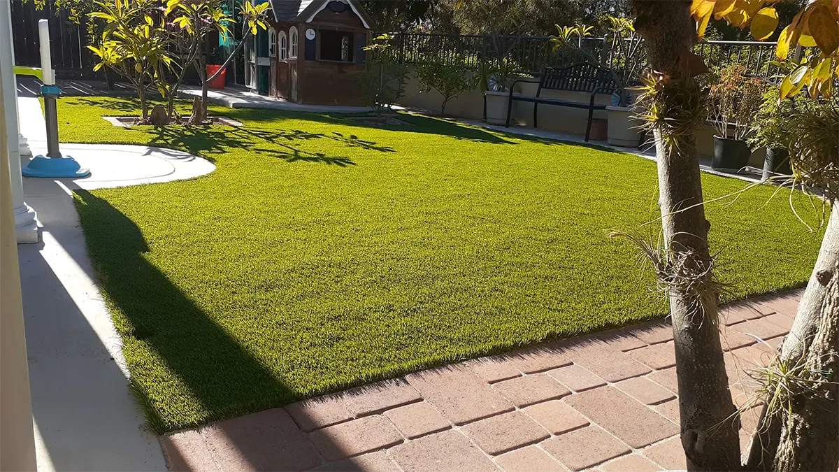 Top Quality Residential Artificial Turf Installation